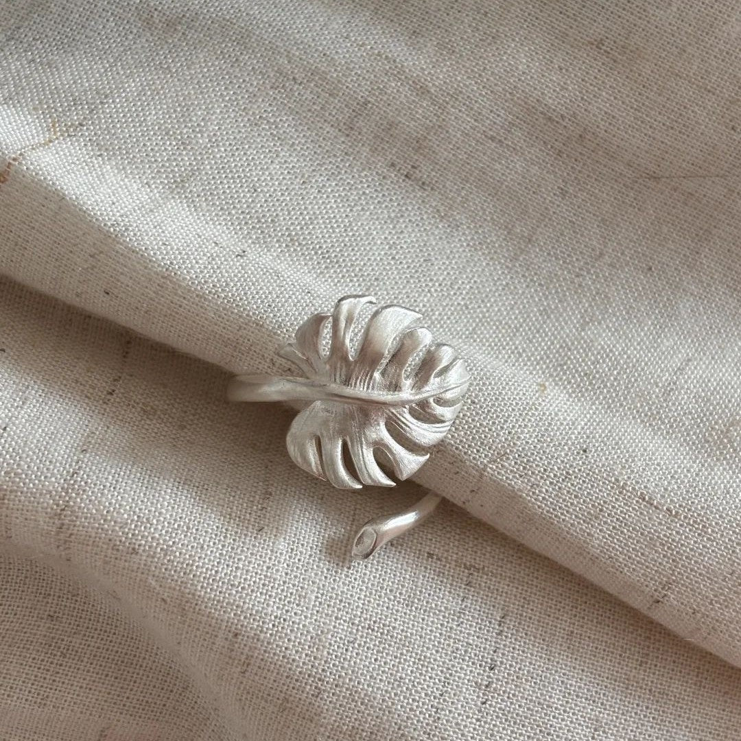 MONSTERA RING